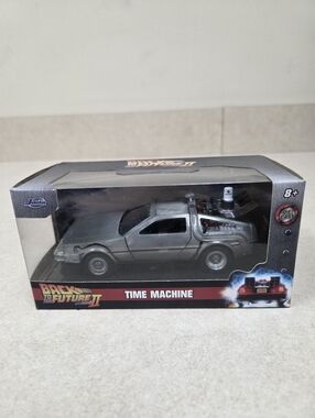 Jada 1/32 Die Cast Back To The Future II Time Machine Delorian
